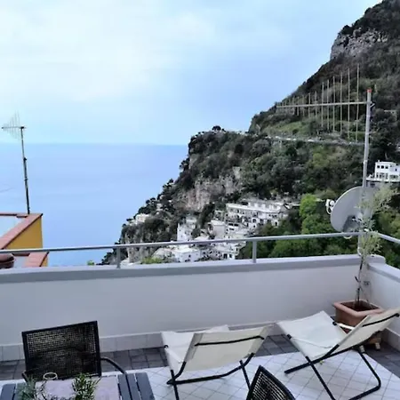 Chez Angelina - De Vivo Realty Positano